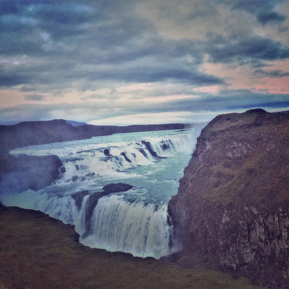 go follow @round_wrld for more pictures like this. - Picture 1 of 2